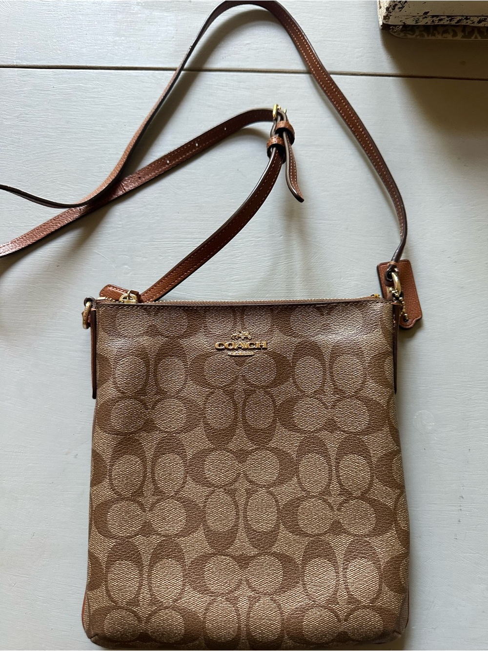 Coach Signature C Brown Canvas Crossbody Bag Gold Hardware